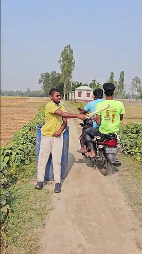 The rope got stuck in the boy's leg.
