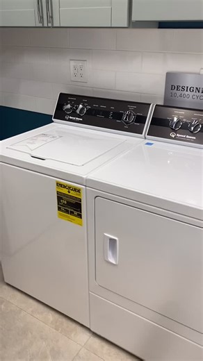 Looking to buy Speed Queen in San Diego? Premier Appliance Store is your destination. As a Speed Queen Platinum Dealer, we’re officially authorized to sell, install, and service Speed Queen washers and dryers — something very few retailers can offer. We carry top-performing models like the TC5 and TR7 washers and DR7 and DC5 dryers, known for commercial-grade build quality, powerful cleaning, and exceptional longevity. Every unit is brand new, factory sealed, and backed by 5- and 7-year parts & 