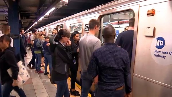 MTA New Year's holiday subway, train, bus, LIRR, Metro-North service