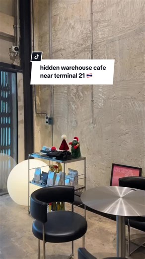 Discover the Hidden Café Near Terminal 21 Asok