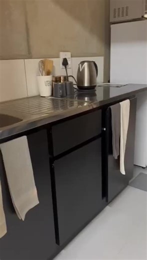 R3360 rent R629 utilities 50% off promotion #Emeraldsapartment #johannesburgapartments