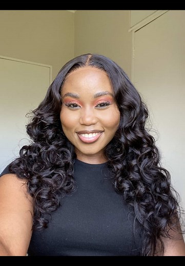 Achieve Gorgeous Heatless Curls with Flexi Rods