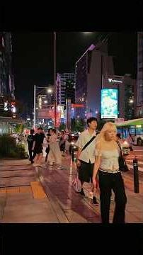 جولة ليلية في سيول 🇰🇷 شارع هونغداي | كوريا الجنوبية 4K