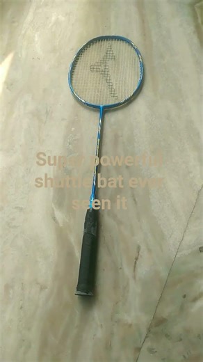 super powerful shuttle bat ever seen in #badminton