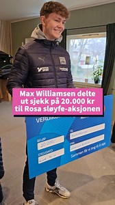Max Normann Williamsen besøkte Brystkreftforeningen og delte ut sjekk på 20.000 kroner🩷💙 Beløpet ble samlet inn i draktauksjonen etter KBKs kamp mot Strømsgodset 20. oktober, der vi spilte i rosa drakter. | Kristiansund Ballklubb
