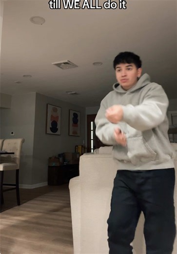 Keep the 'Me Jalo' Dance Trend Alive