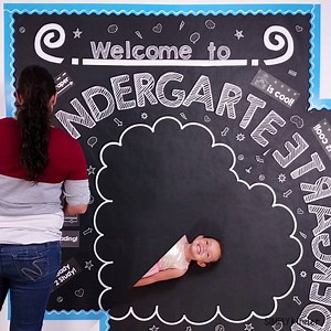 FAMILIES will LOVE putting their students in front of this bulletin board and snapping photos! And the board will last you all year, just changing out the title makes great photos all year! How it works: http://www.simplykinder.com/first-day-chalboard-bulletin-board-set/ Get it here: https://www.teacherspayteachers.com/Store/Simply-Kinder/Search:chalkboard | Simply Kinder