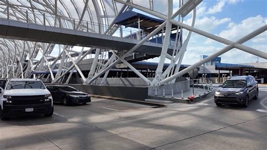 Car thefts down by half at Atlanta airport, APD says