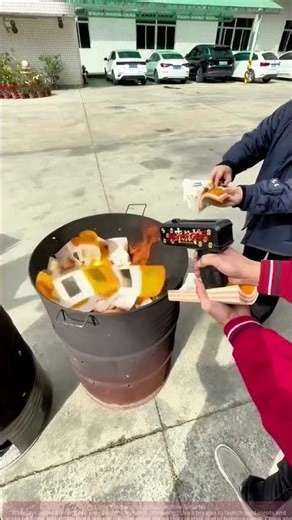 Making Traditional Paper Burning Fun: The Toy Gun Version of "Launching Ingots"