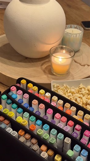 Hobbycraft on Instagram: "Colour with us ✨🖋️🎨 Colouring in book night is made even better with our Shore & Marsh Art Marker Set. And NOW is the perfect time to stock up with our Art Sale — explore our art supplies offers and save on everything from sketchbooks to paints and brushes! 😍 Tap the 🔗 in bio to shop or visit us in-store."