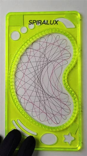 Hypnotize Spiral Perfection ✏️ #spirograph #asmr #spiralux #satisfying #art