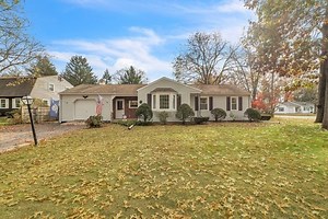 482 Massachusetts Ave, West Springfield, MA 01089 - MLS 73178427 - Coldwell Banker