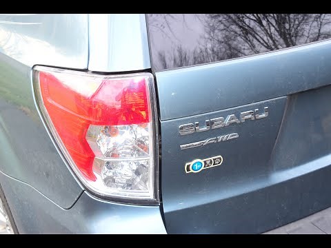 Subaru Forester Brake Light Replacement - EASY DIY