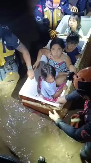 RESIDENTS RESCUED IN BARANGAY BUGO AMID FLOODING FROM TS BASYANG Several residents of Barangay Bugo, Cagayan de Oro City were rescued by the Cagayan de Oro City Disaster Risk Reduction and Management Department (CDRRMD) and Oro Rescue after flooding caused by continuous rains brought by Tropical Storm Basyang. The rescue operations took place in the early hours of Friday, February 6, 2026. A video shared by Barangay Kagawad Chebong Guevarra showed rescuers evacuating residents, including childre