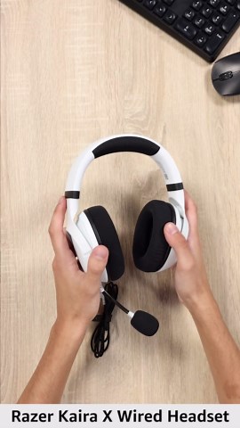 Razer Kaira X Wired Headset for Xbox Series X|S, Xbox One, PC, Mac & Mobile Devices: TriForce 50mm Drivers - HyperClear Cardioid Mic - Flowknit Memory Foam Ear Cushions - On-Headset Controls - White