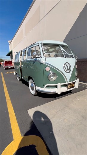 VW 21 Window Bus at IPC’s Spring Car Show