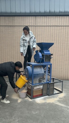 6.5K views · 67 reactions | 3 phase wheat flour grinding machine with 5.5kw motor ,capacity 150-200kg/per hour | Mini Rice Mill Machine | Facebook