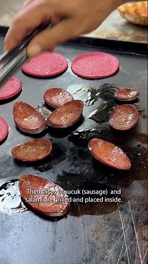 What to Eat in Çeşme, Turkey – The Famous Kumru Sandwich