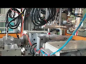 Extrusion blow molding process by W. MÜLLER