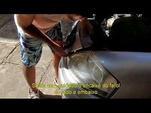 Removing the Citroen C3 headlight