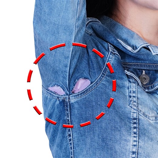 Astuce de couture parfaite : comment réparer un trou dans un jean facilement et discrètement ! | Miarti - Idées créatives