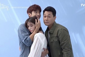 Watch: "The Smile Has Left Your Eyes" Cast Is All Smiles During Poster Filming | Soompi