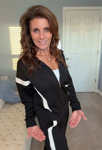 Old Money Style Tracksuit Review and Tips