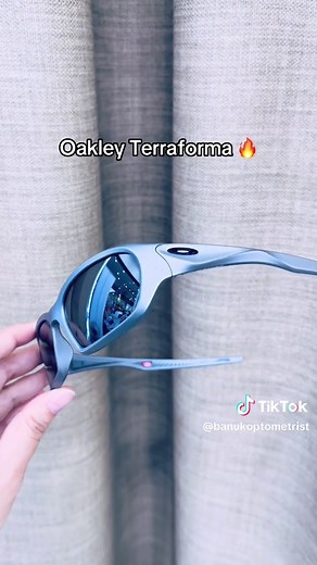 Oakley Terraforma: Sunglasses for Active Lifestyles