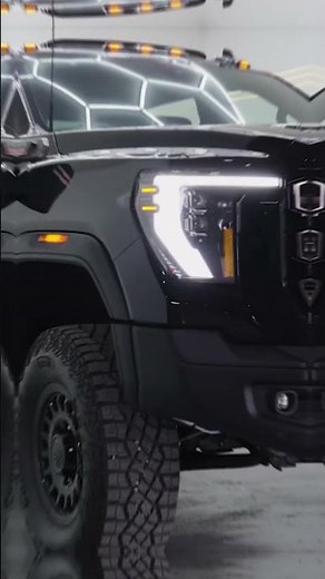 The 2025 GMC Sierra 2500 HD AT4X AEV Special Edition by Autogroup International