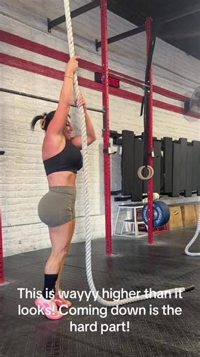 I love rope climbing it makes me feel strong! It is higher then it looks though. . . . . . . #crossfit #rope #gym