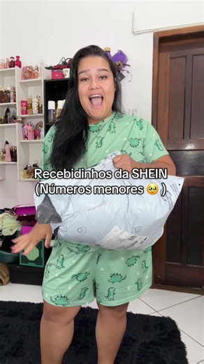 Primeira Vez Com Números Menores na SHEIN