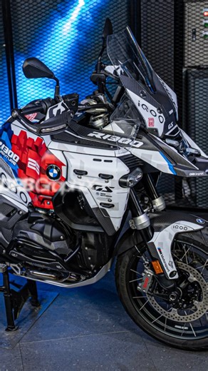 DRB Graphix (Dabrabbit) on Instagram: "Graphic kit for R1300GS ADV 'LMN-OG'⚡️ Features Applied 🔍 ◽️ Print Base: Standard White ◽️ Finish: Matte ❖ Make it Yours — Ride Your Style. ❖ Explore more at: www.drbgraphix.com🌐 ⚠️Beware of look-alikes – the difference is in the details. Cheaper copies may cost you more in disappointment. #DRBgraphiX #DRB #DRBWORX #DABRABBIT #QualityMatters 유사품주의"