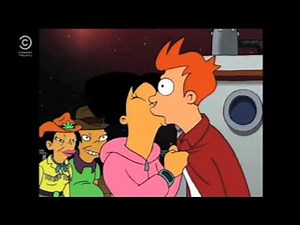 Amy kissing Fry kissing Amy