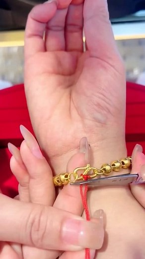 Gold bracelet to prevent falling off | DIY SEW TIPS