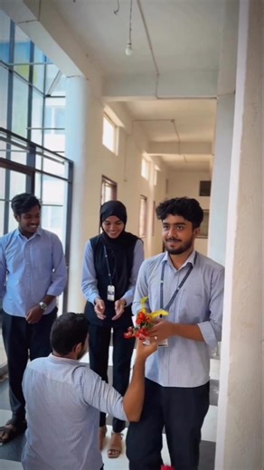 Proposal prank😂 #shorts #trending #funny #college #friends #malayalam #instagramtrending #fyp