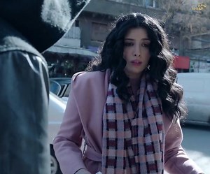 1.5M views · 41K reactions | أنقذها بآخر لحظة وكانت أحلى صدفة  سارة بركة ! كانون | روائع الدراما | Facebook