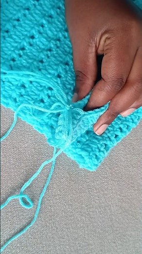 The in and out technique of joining crochet pieces together.#crochet #diycrochet