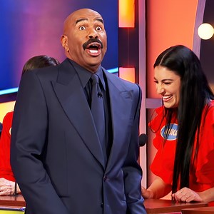 612K views · 9.7K reactions | 8 types of music that make you want to dance.  #SteveHarvey goes into full roast mode!! #FamilyFeud | Family Feud | Facebook