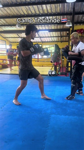 Notre compétiteur Orlando en camp à Bangkok