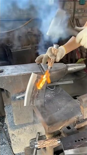 Forging a Blade with Fire and Precision 🔥🔨