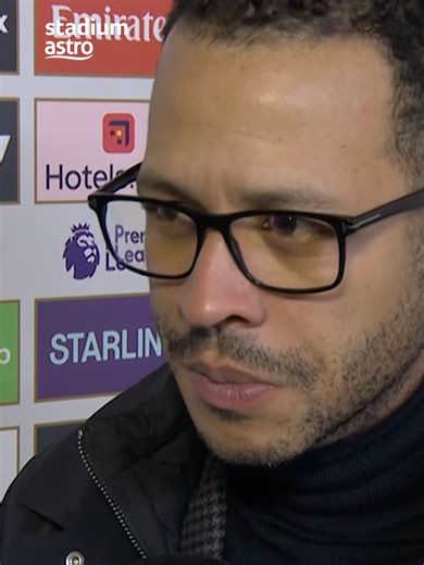 “It’s not the first time it happened to us!” Chelsea head coach Liam Rosenior fumes after the Declan Rice incident during their defeat to Arsenal Watch anywhere, anytime 📲 Stream Premier League matches LIVE on Astro One & sooka. #AstroPL #PremierLeague #Chelsea #Arsenal