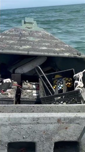 Navigating a DANGEROUS Inlet in a Small Boat