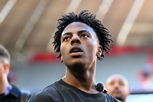 “We made the right person famous”: Internet reacts as IShowSpeed meets man in South Dakota who claims he invented the download feature