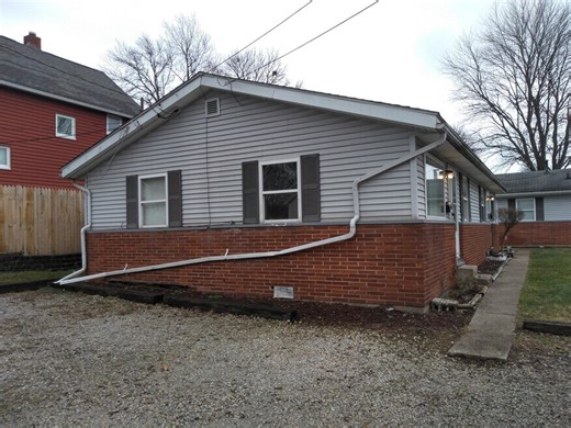 1254 Mcintosh Ave, Akron, OH 44314 - For Rent