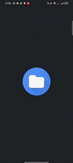 How to upload and edit photos in Canva