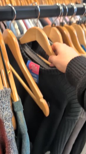 Beaut Quicksilver Found In The Charity Shop #vintageclothing #resseller #vintage #prelovedfashion #preloved #vintagefashion #designerclothing #vinted #depop #designer | Coppertop's Clobber