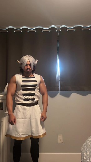 Frieren Cosplay Reveal: Wait For It Moment