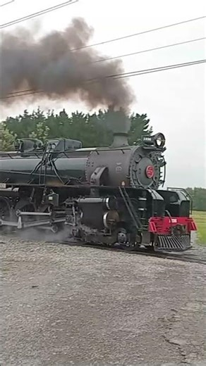 jb 1236 storming past Halcombe