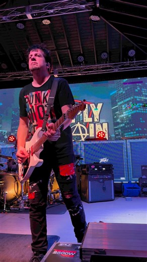 Gary Schutt's electrifying rendition of the National Anthem at Shephard’s Tiki Beach Bar & Grill in Clearwater Beach, FL! 🫡🇺🇸🎸#nationalanthem #garyschutt #thesupplychain | Shephard's Beach Resort