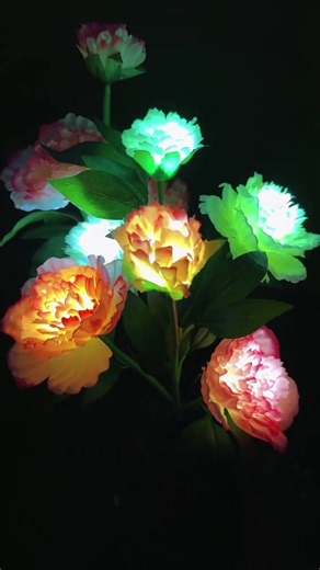 🌸 ไฟปักสนามดอกไม้โซล่าเซลล์ ✨ สวยหวานเหมือนดอกไม้จริง ☀️ ชาร์จกลางวัน สว่างกลางคืนอัตโนมัติ 🔋 ไม่ต้องใช้ไฟบ้าน ประหยัดค่าไฟ 💧 กันน้ำ กันฝน ใช้กลางแจ้งได้สบาย #ไฟสนามโซล่าเซลล์ #ไฟดอกไม้โซล่าเซลล์